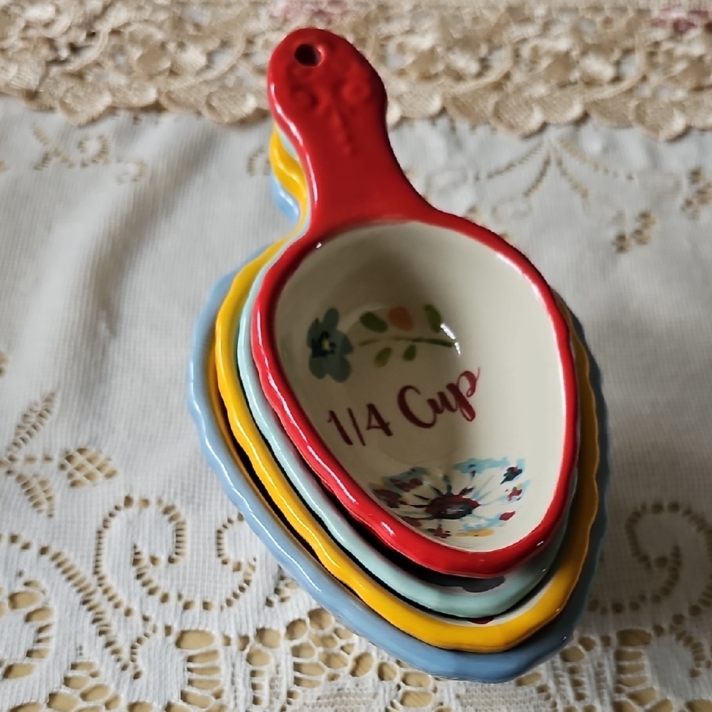 The Pioneer Woman Set Of 4 Ceramic Measuring Cups - Picture 6 of 6